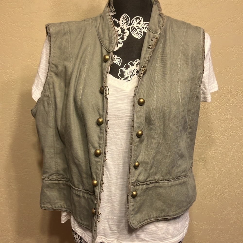 XL RUFF HEWN GREEN & GOLD VEST